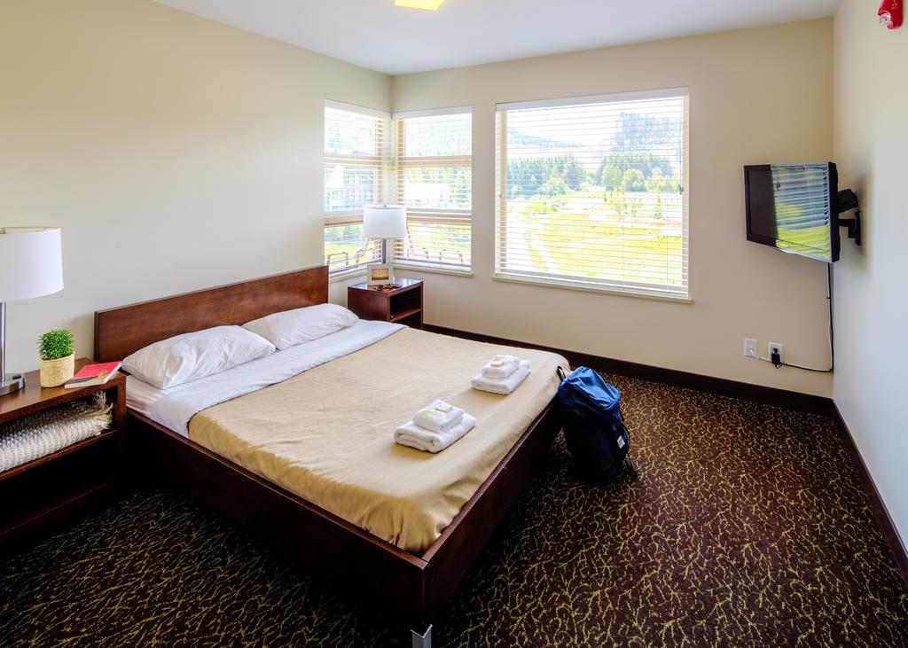 Hi Whistler - Hostel Exterior photo